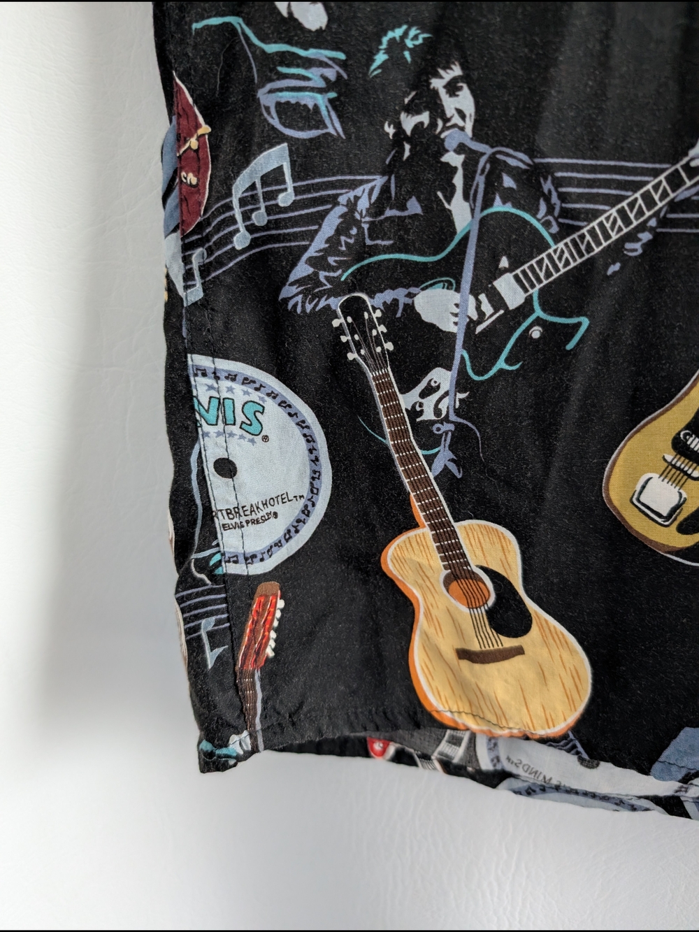 Reyn Spooner Elvis Presley Black Short-Sleeve Button-Down Hawaiian Shirt - S - Picture 7 of 13